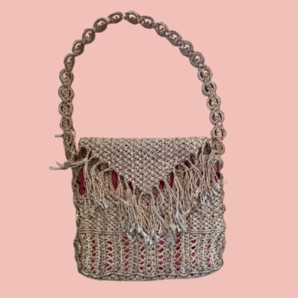 🧡 2 for 10$ Macramé Purse – Fringe Detail & Red Satin Lining